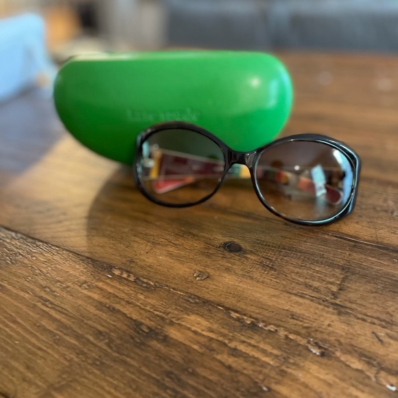 Kate Spade tortoise shell sunglasses - Picture 2 of 4